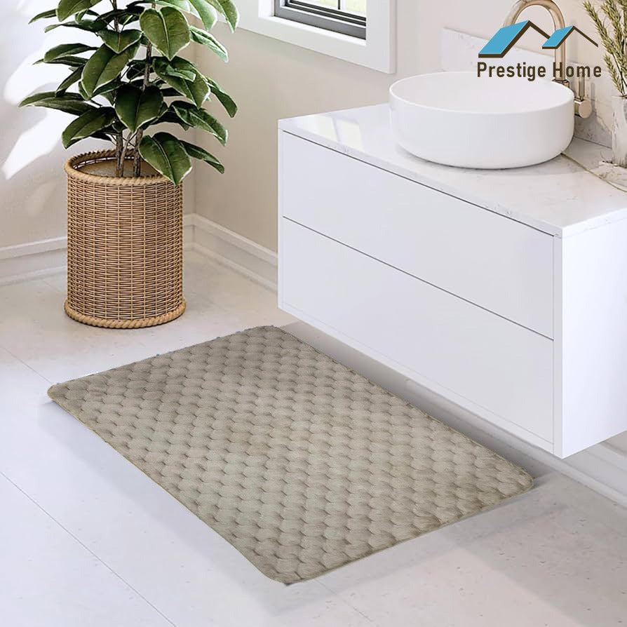Bathroom Mat - Bee
