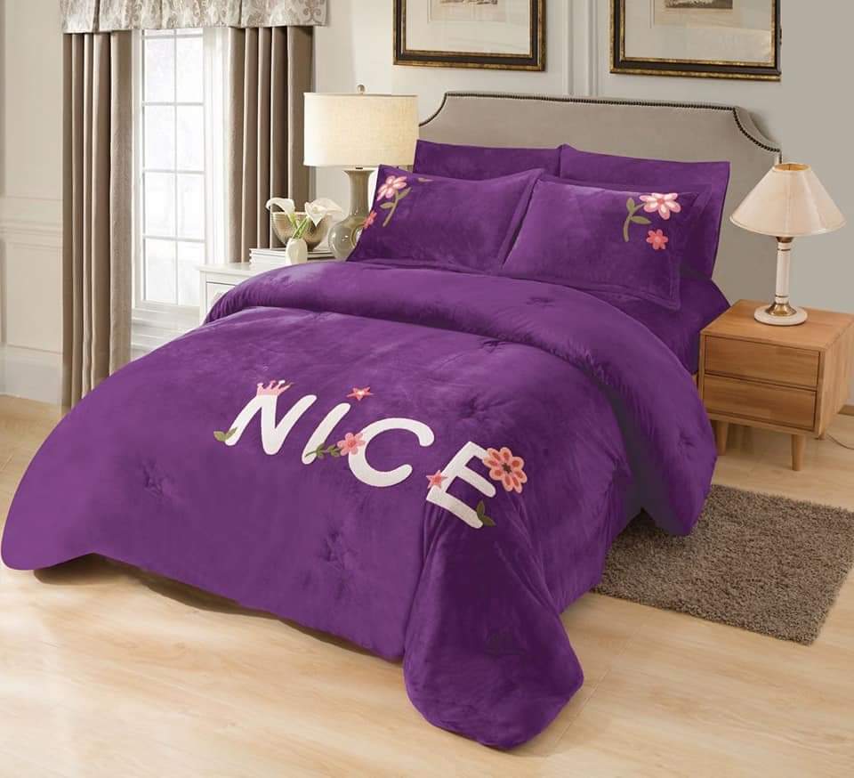 Nice Winter Comforter Set - Double