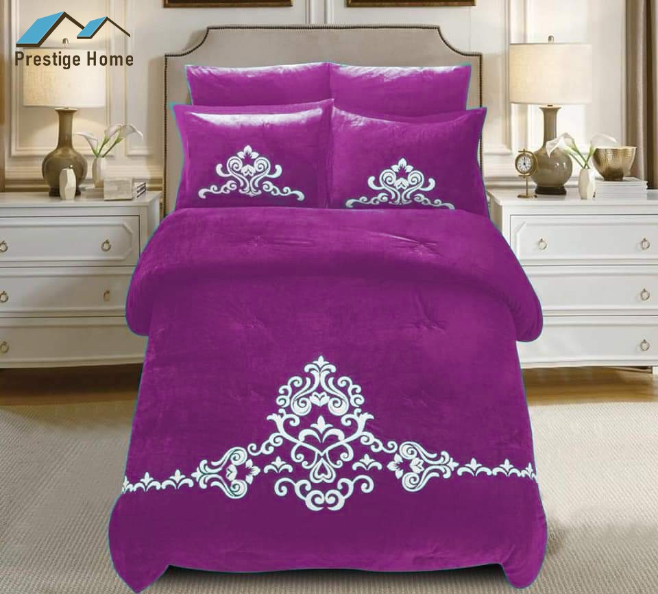 Crown Winter Comforter Set - Double