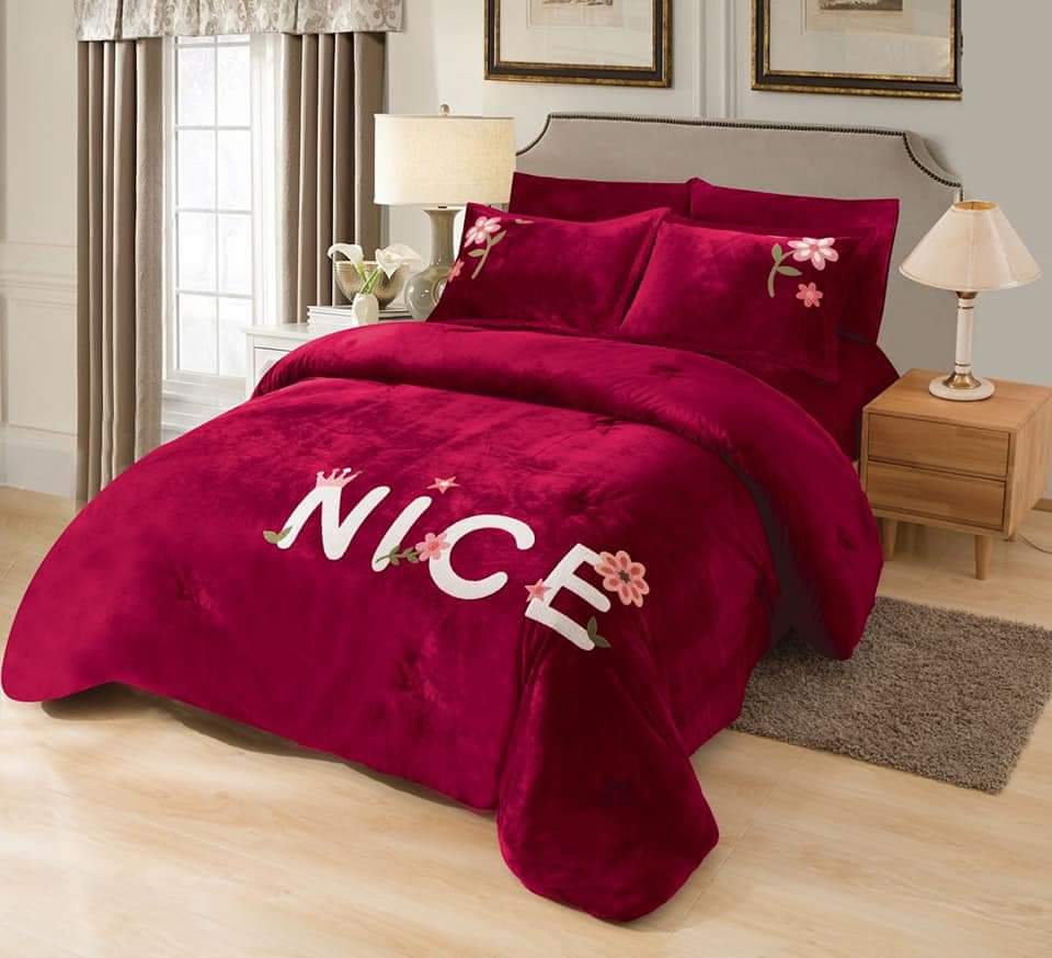 Nice Winter Comforter Set - Double