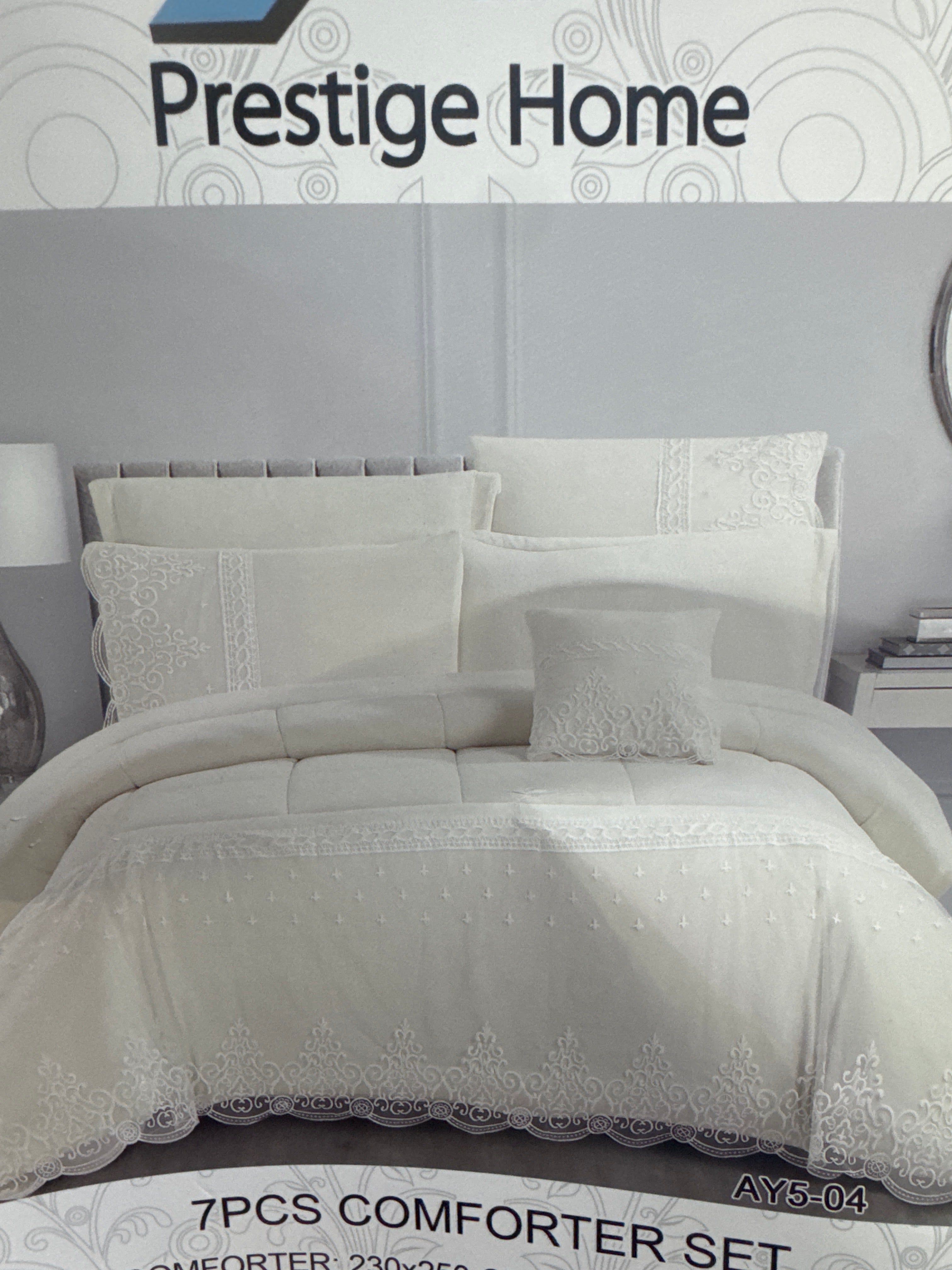 Flannel Dentelle Bridal Comforter Set - 7 Pcs