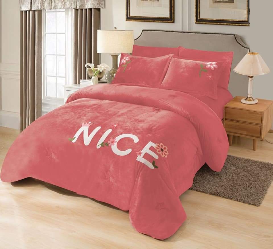 Nice Winter Comforter Set - Double