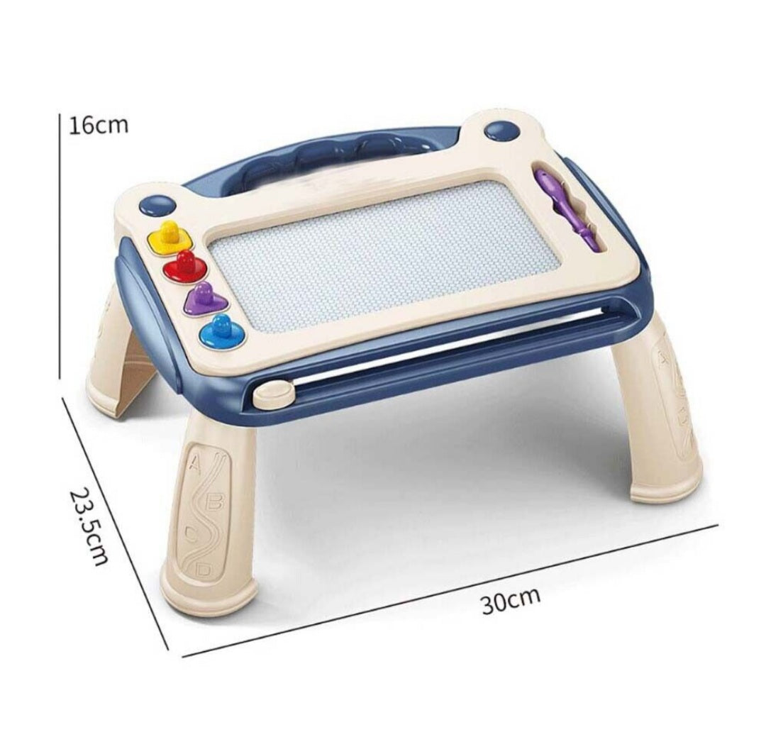 Studio Projection Table