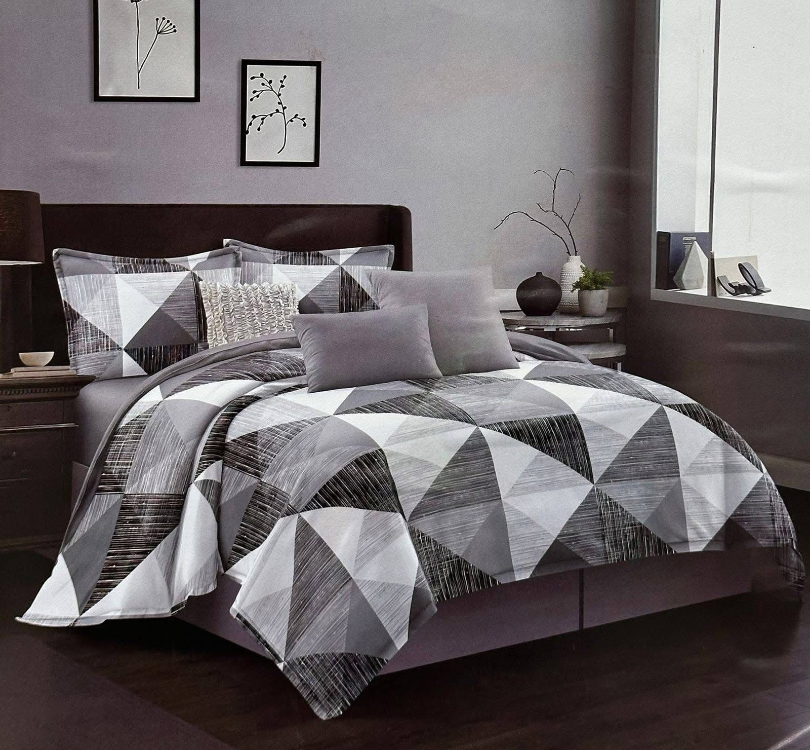 Monochrome Geometrics Bedding Set - King