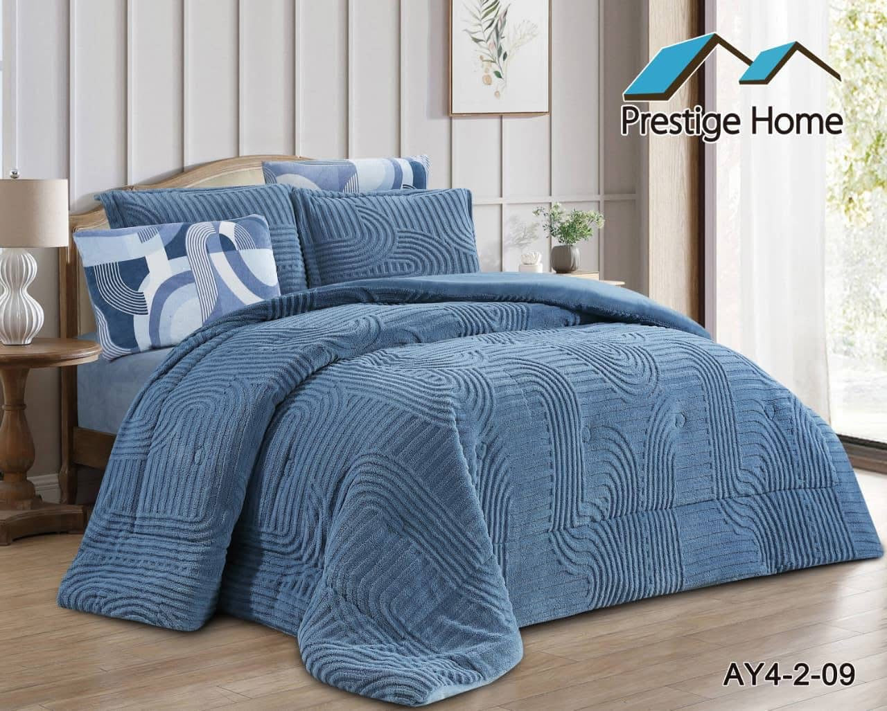 Aurora Sherpa Geometric Comforter Set – Double