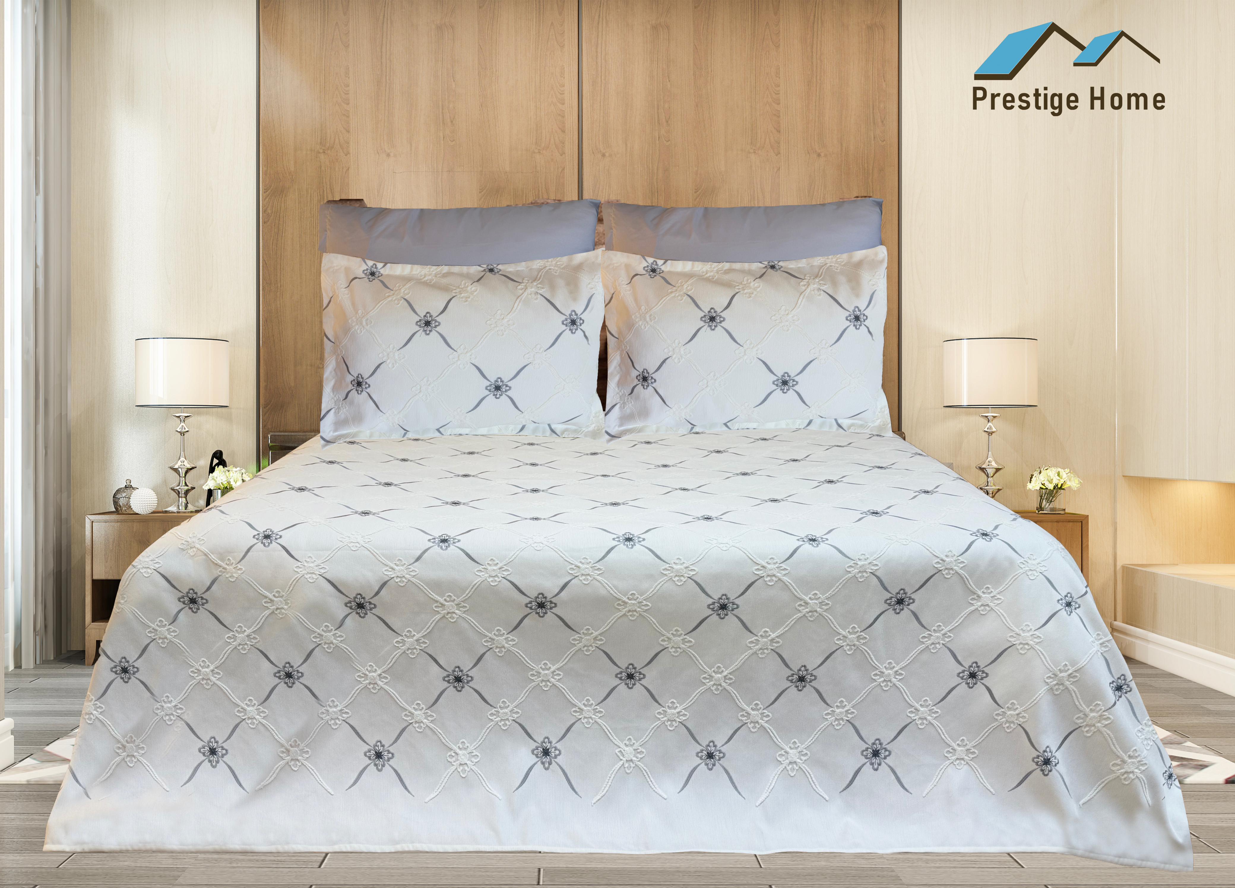 Royal Embroidered Jacquard Pique Bedspread Set 4 pcs - Double