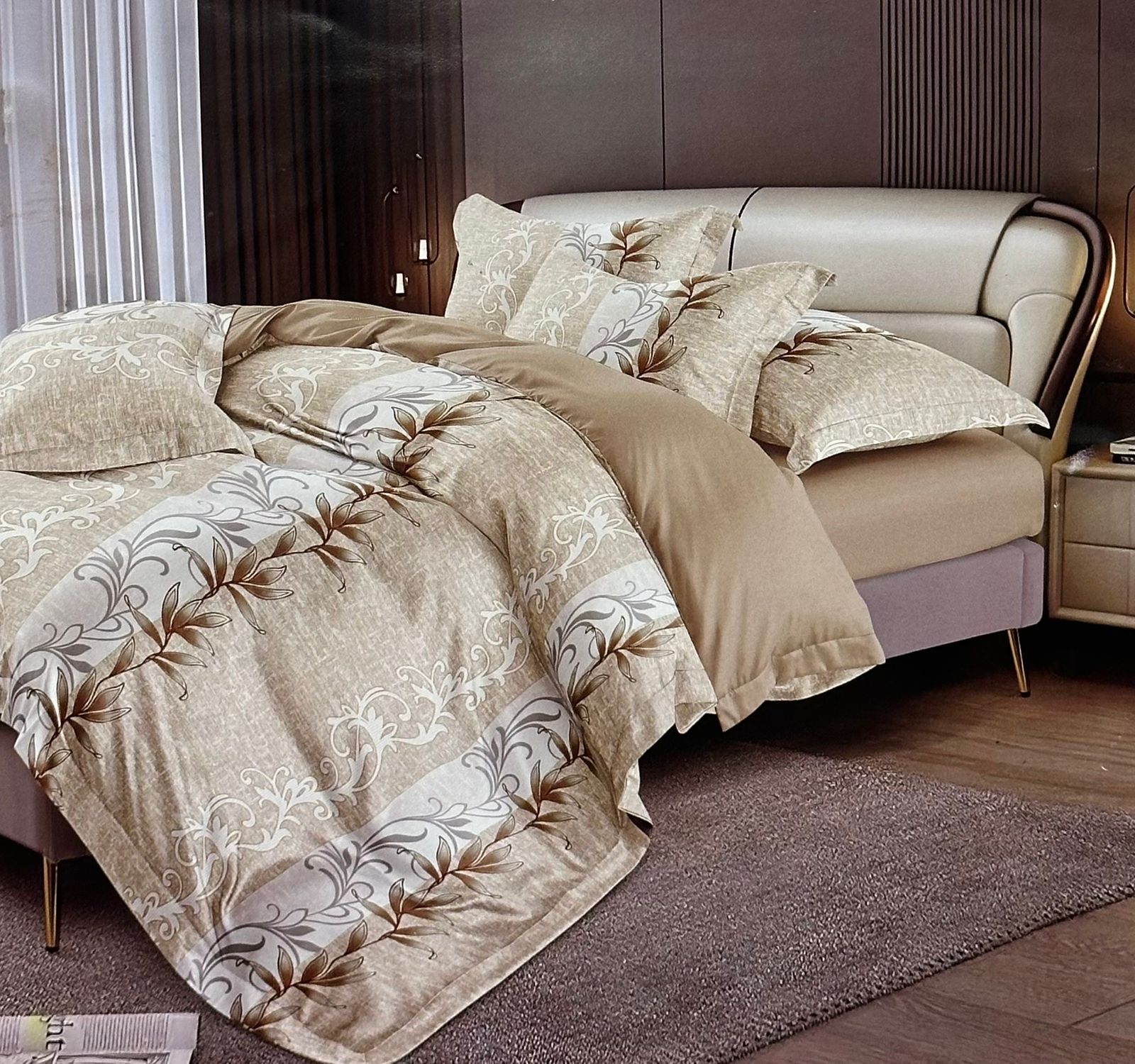 Beige Laurel Elegance Bedding Set - King