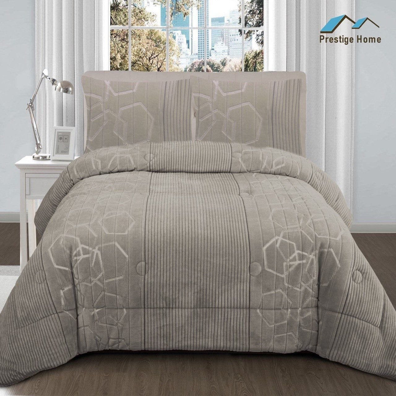 Hexagon 3-Piece Comforter Set
