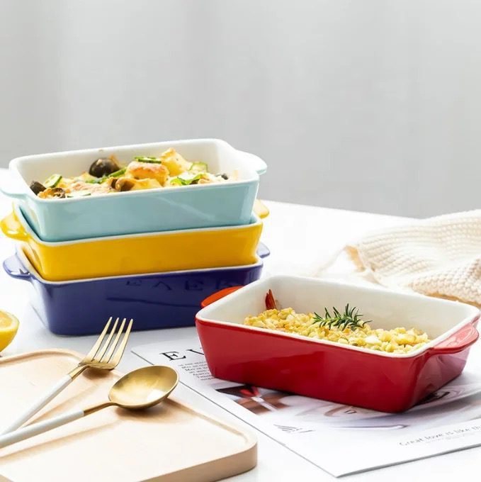 Baking Dishes with Handles
