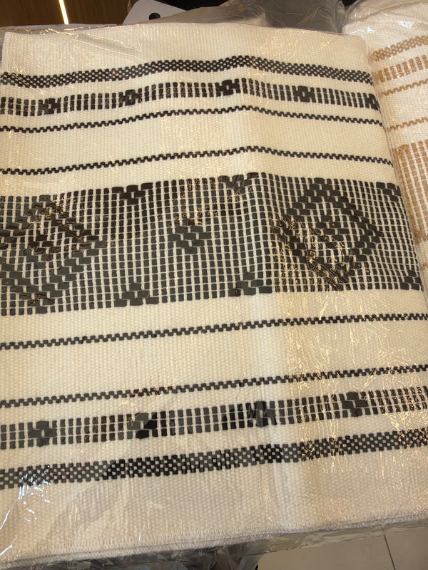 Table Runner