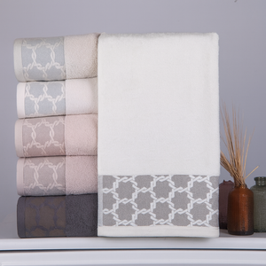 Chain Terry Jacquard Towel - Medium