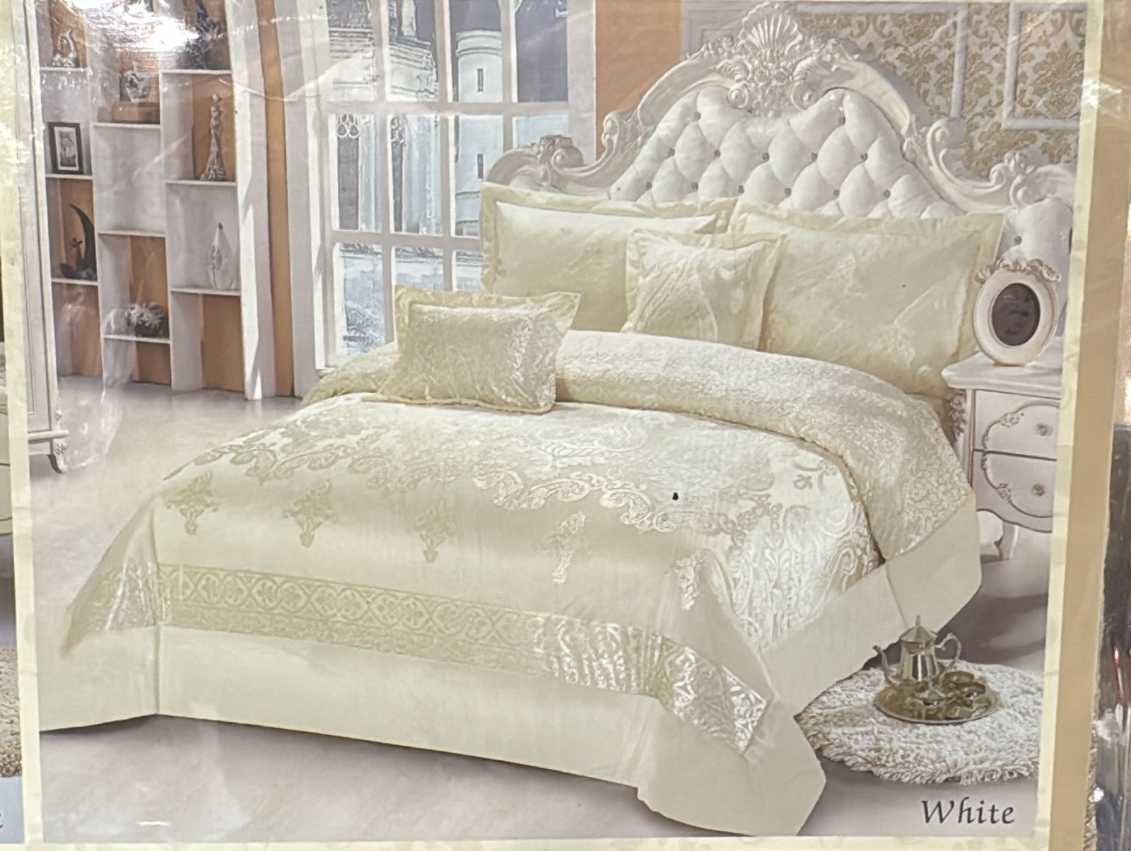 Comfort Velvet Embossed 3Pcs