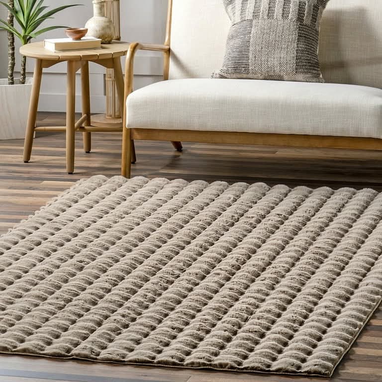 Rabbit Bubble Carpet - Brown