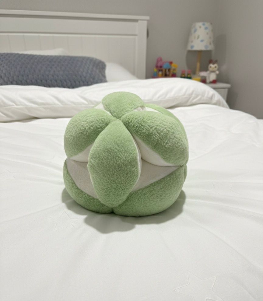 Petal Roll Bolster