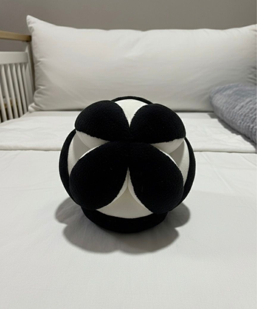 Petal Roll Bolster