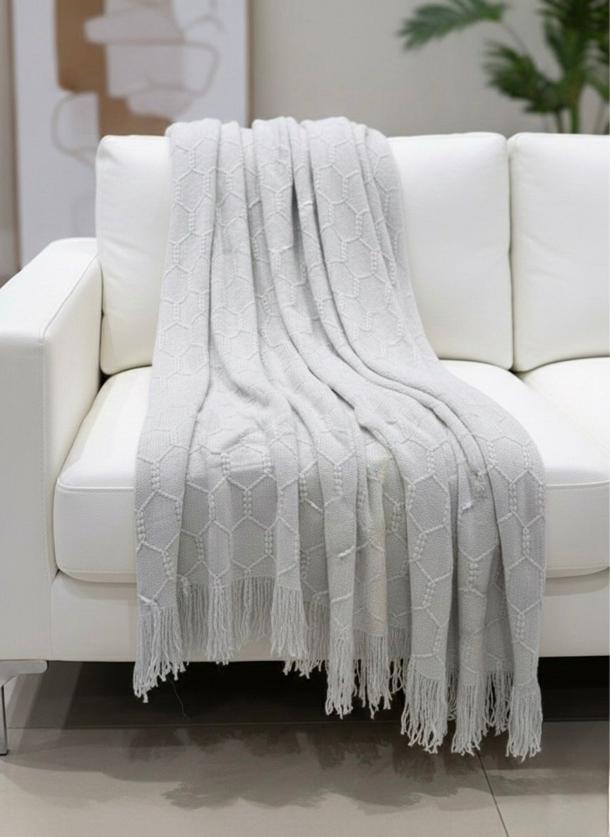 Knitted Throw Blanket