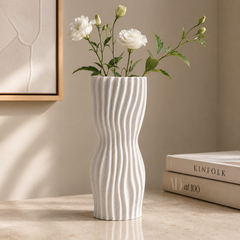 Flow Line Vase